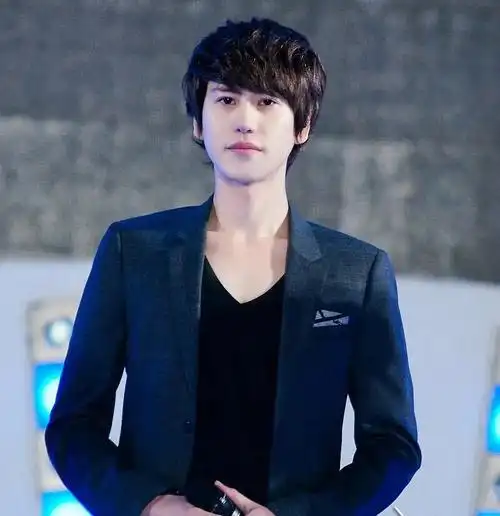 无组规日 ▏其实我还是很喜欢当初清冷气质挂的曺圭贤的