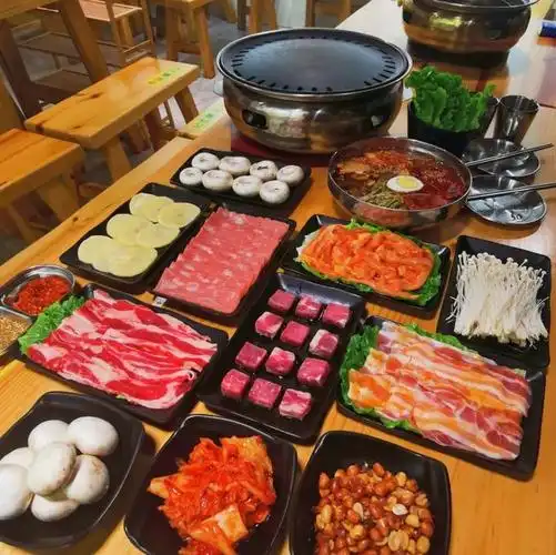 人均30 开吃地道韩式炭火烤肉!