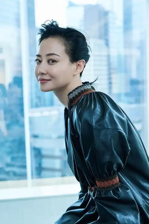 谭卓zhuotan的图片