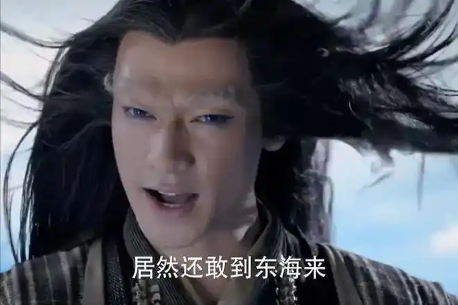 《花千骨》里的"单春秋":当初嫌他丑,如今穿上军装正义凛然|杀阡陌