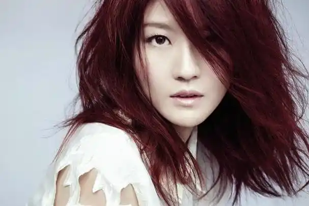 蔡淳佳以新单示爱《几何》中秋前夕温暖上线