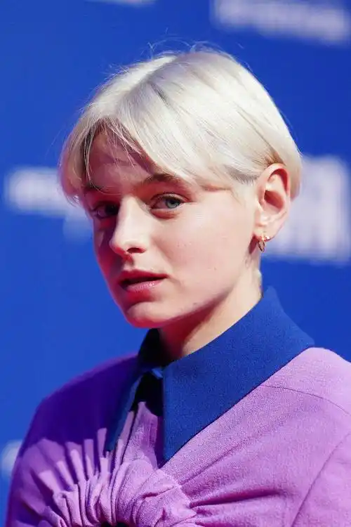 美女图——英国女演员艾玛·科林_艾玛·科林_英国