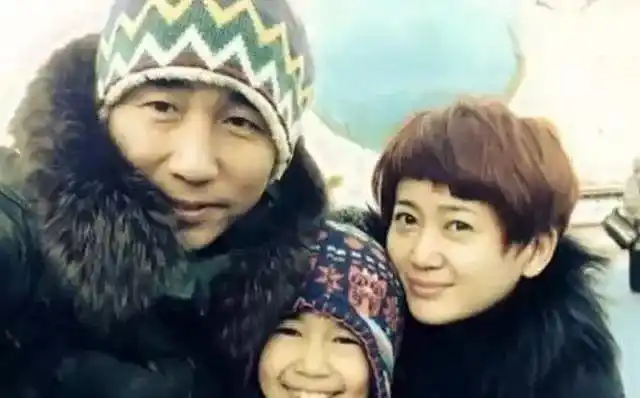 著名歌手沙宝亮逼妻子重返职场