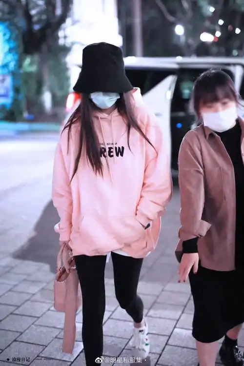 欧阳娜娜杨颖baby同款连帽卫衣女加绒加厚粉色套头宽松上衣女ins