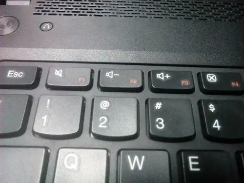 如何打开联想g400 20235笔记本电脑的无线网络开关