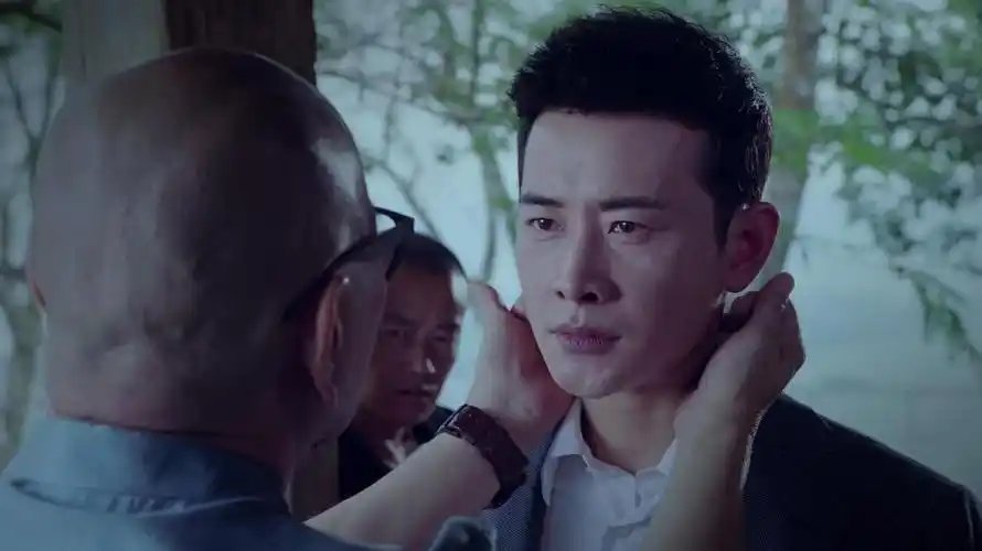 《破冰者》只是开胃,这剧才是罗晋的爆款之作,收视直逼张翰新剧