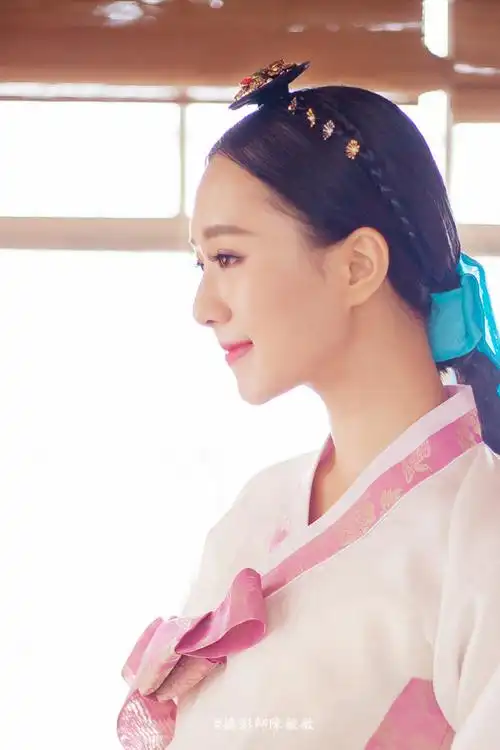 朝鲜族女孩 - 花雕美图苑 - 花雕美图苑