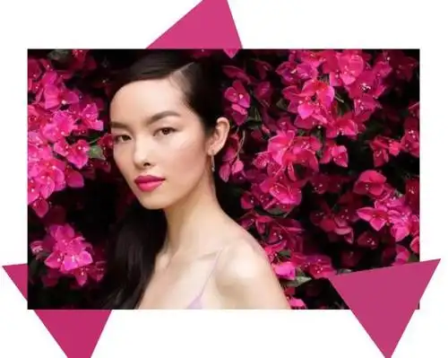 原创国模孙菲菲的人生故事引领穿衣流行时尚然而t台摔跤引争议