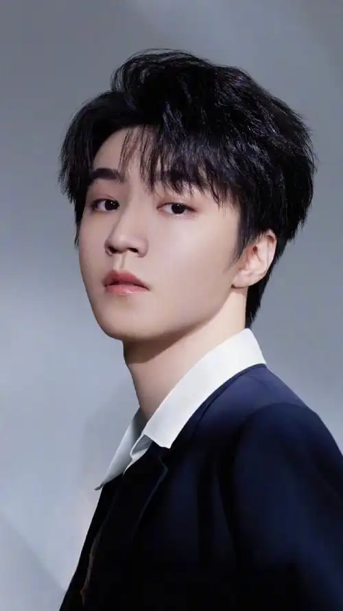 tfboys眼部特写##陪王俊凯奔赴每一个十年