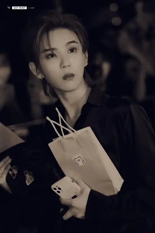 陆柯燃 - 堆糖,美图壁纸兴趣社区