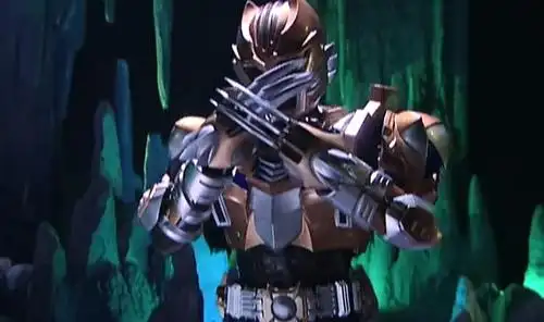 铠甲勇士:地虎铠甲很弱吗?雪獒侠西钊给出了答案