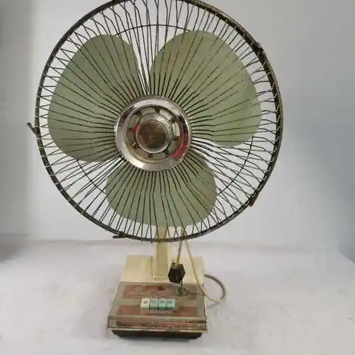 70-80年代常用的13种老物件,保存下来的不多了,你家还有吗?