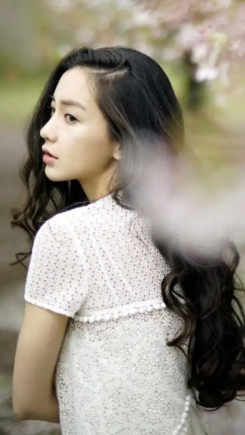 angelababy超话#ab牌时光机#「樱花说」应该是大家印象最深刻的的一组