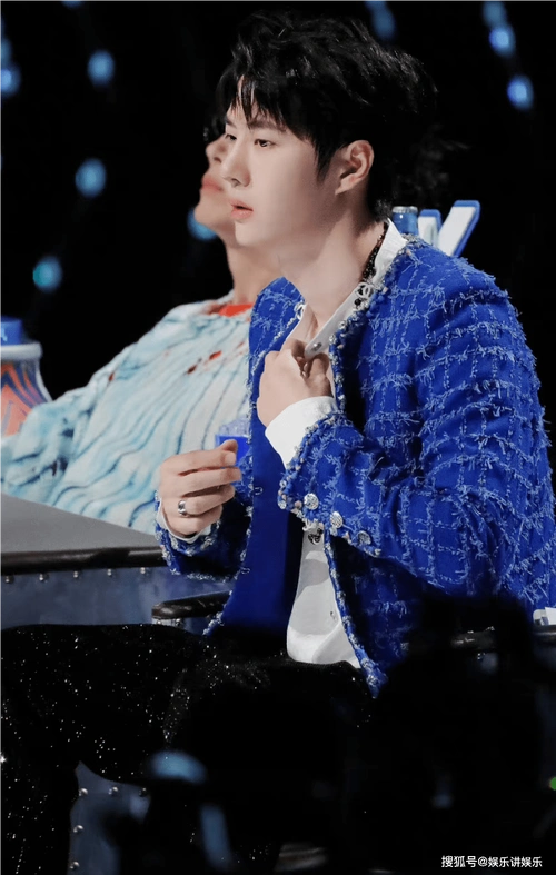 作为"人间香奈儿",王一博与香奈儿的合作绝对是很深的,无论王一博参加