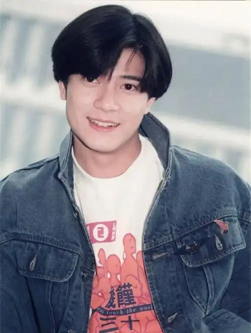 珍贵老照片:年轻时的郭富城英俊潇洒,身材完美!