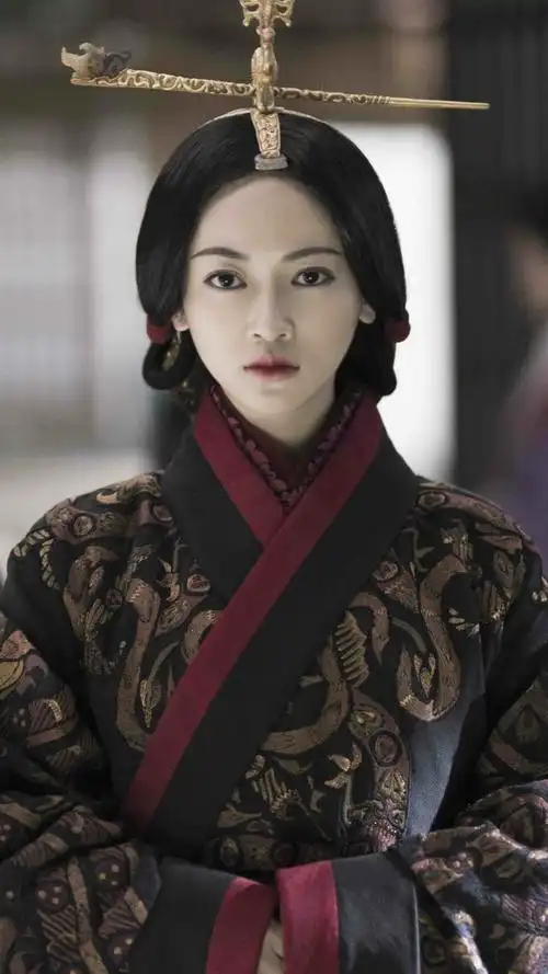 皓镧传李皓镧吴谨言