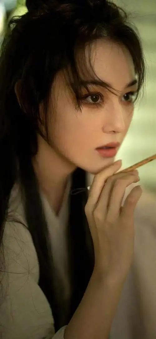 技术学院星座:白羊座,血型:ab身高:170cm,体重:49kg张馨予其他资料