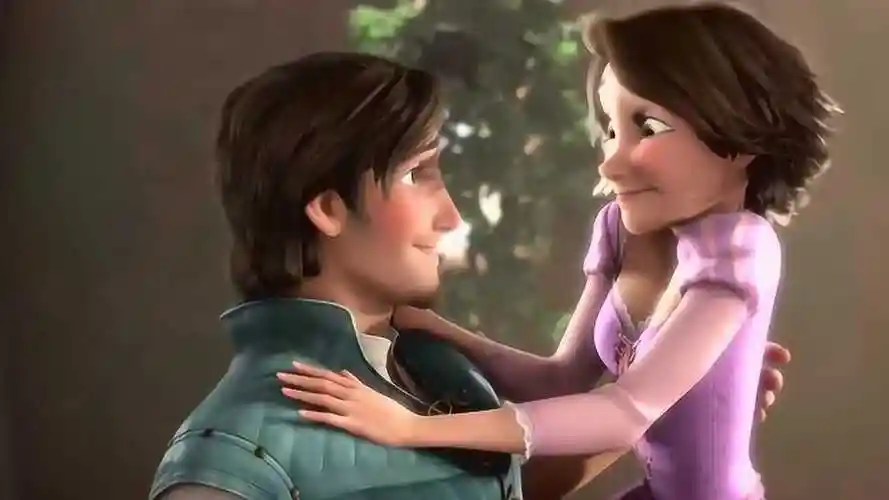 长发公主:尤金醒啦!乐佩和尤金甜蜜地亲在一起