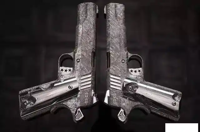 全球最贵的5把枪萨达姆的黄金ak47仅第4最贵的在中国