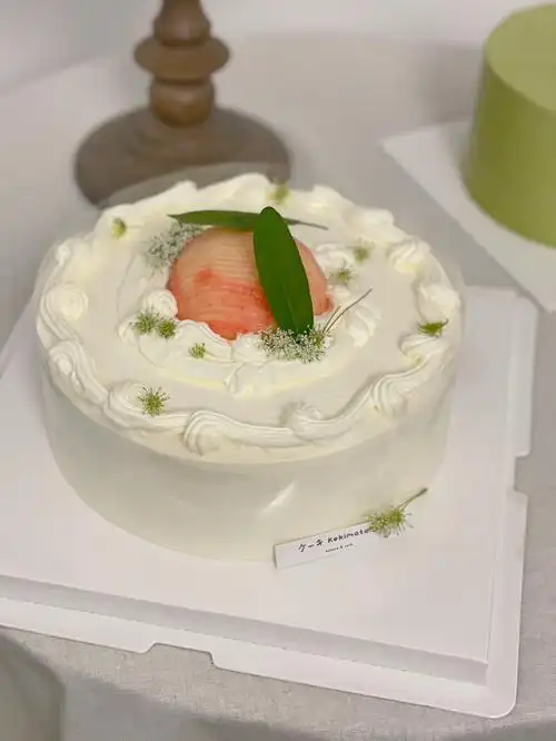白桃乌龙奶油蛋糕