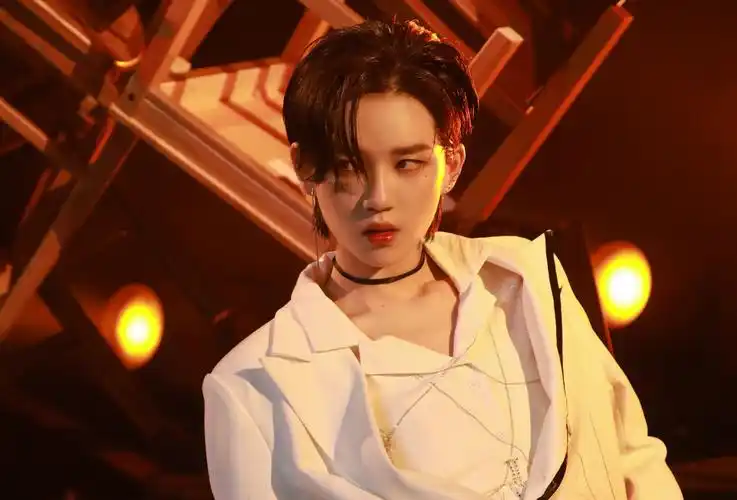 "陆柯燃,我嘴笨,说不出的爱只能跟你做出来"