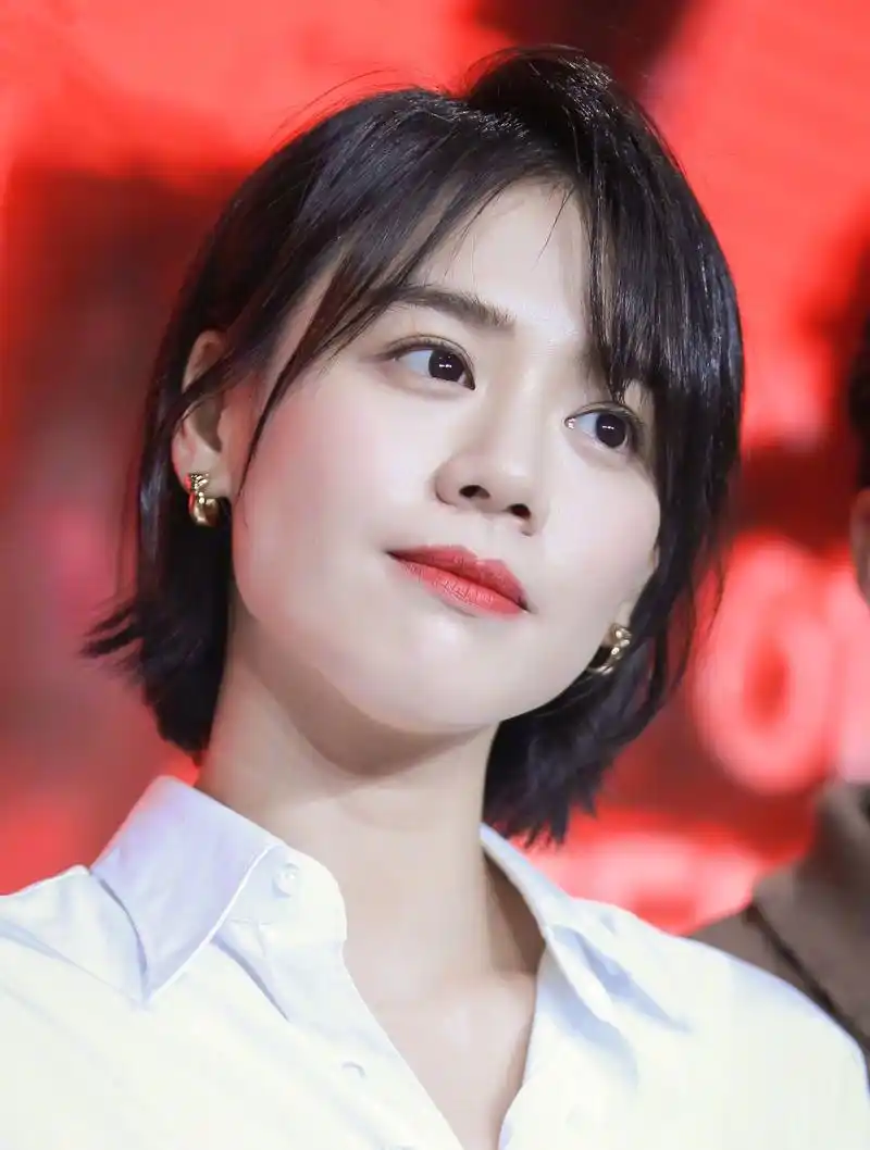 长发文艺短发俏皮马思纯才是百变发型女神