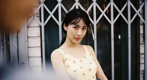 事实证明36岁本性暴露的李菲儿已经活成了一个笑话