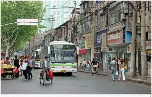 [转]80年代初上海城市景观图