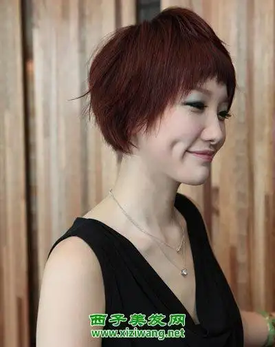 国字脸短发女生半蘑菇头发型图片