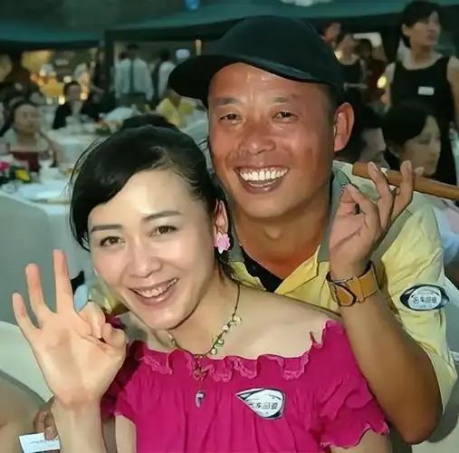 演员李琳与前夫离婚净身出户二婚嫁李大双52岁被宠成公主