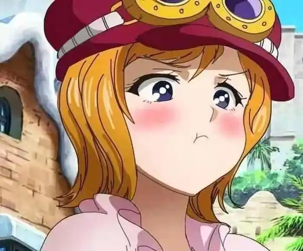 原创《海贼王》女神嘟嘴卖萌,谁是你的菜?大妈居然可以这么可爱