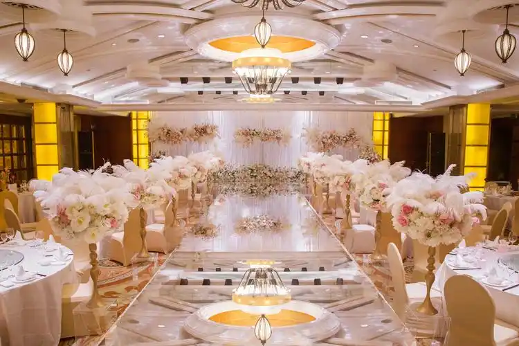 【凤求凰婚礼会馆_香槟粉清新婚礼】(图)_婚礼现场图片,视频-济南