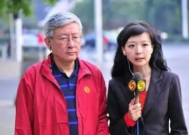 【巨变时代媒体人】曹景行:跨界半辈子,能活下去的媒体是猴子