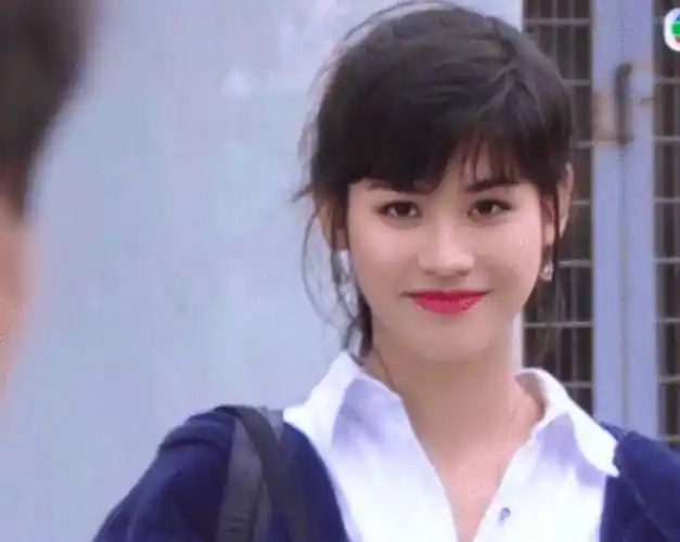 原创谁说宣萱是靠气质出道看到她23岁时的旧照才知道啥叫惊艳时光