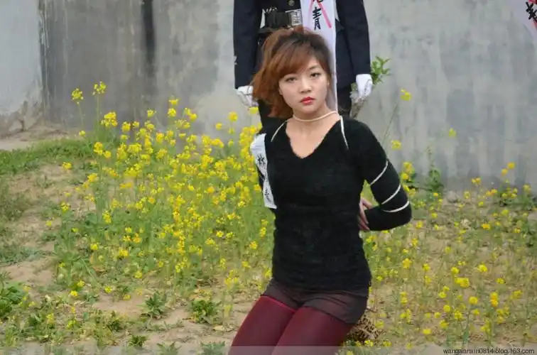 美女毒枭的末日