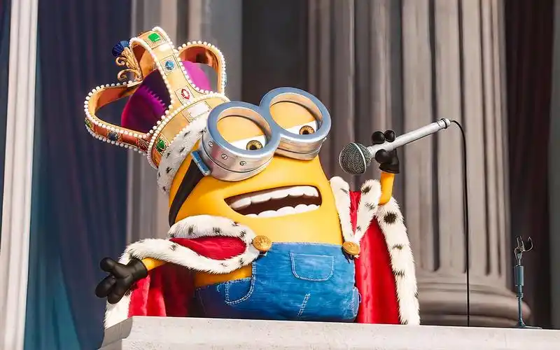 小黄人拔出石中剑,竟摇身一变当上国王!《小黄人大眼萌》