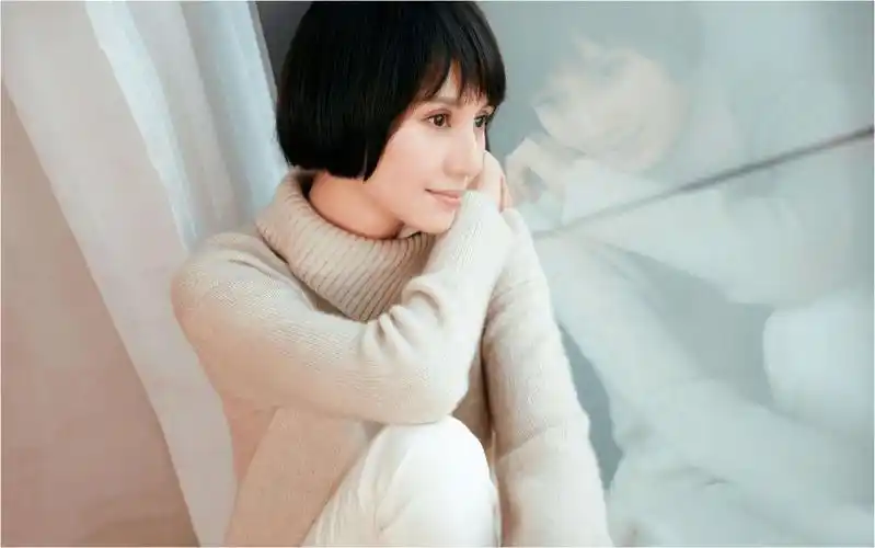 新闻明星作文素材_明星新闻事迹_新闻事迹明星素材