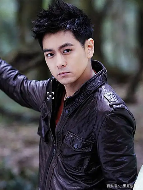 "不老男神"林志颖变老了?满脸皱纹满头白发,网友:依旧爱他!