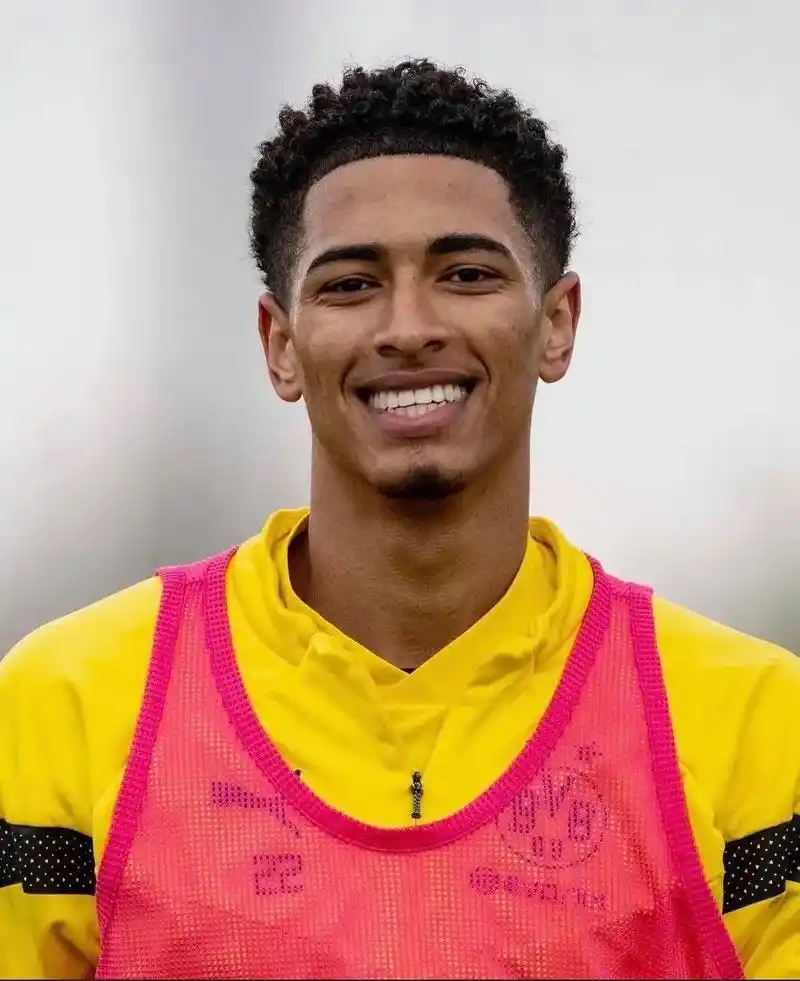 贝林厄姆 #黑白混血 - 抖音