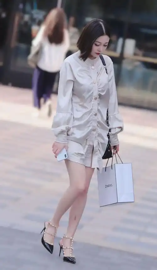 时尚街拍在三里屯随便一张街拍都能秒杀普通人的造型