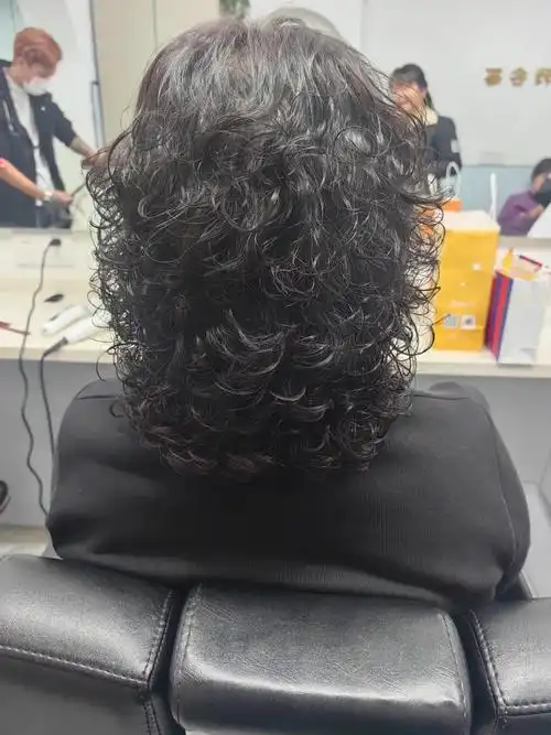 妈妈烫发满头烫发,烫发日记