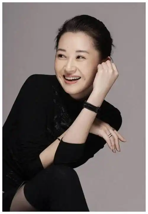 许晴的独特魅力,在无数观众面前征服了,以卓越演技再!