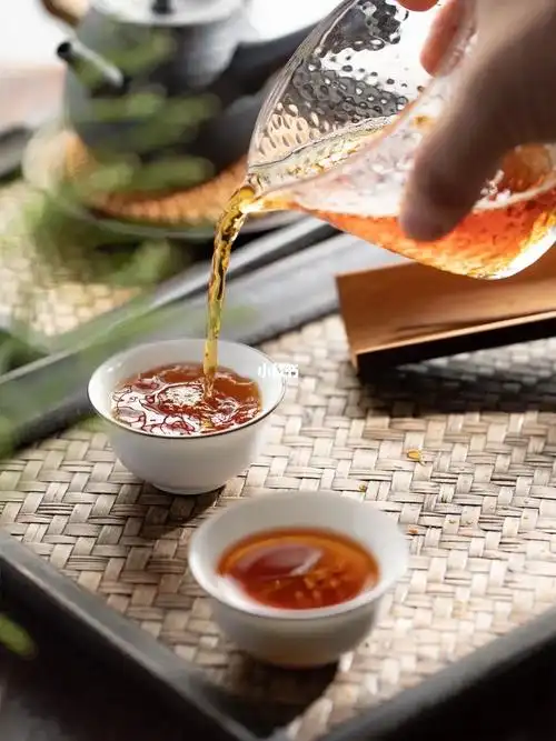 茶文案|茶友圈都会发的高级品茶文案