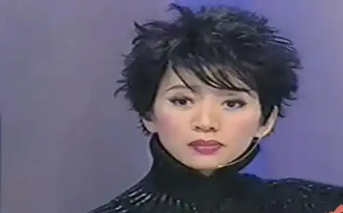 第二次化疗后梅艳芳参加节目录制,气若游丝口齿不清,太痛心!