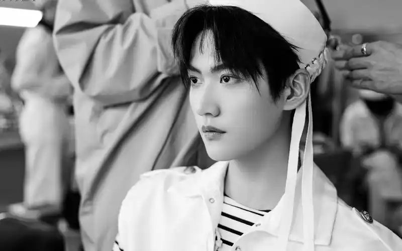 活动作品周柯宇风暴眼练习室直拍