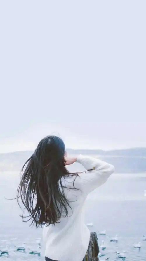 【壁纸控】女生背影唯美意境壁纸