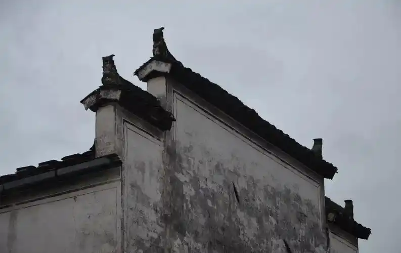 青砖黛瓦马头墙一道很有韵味的风景线