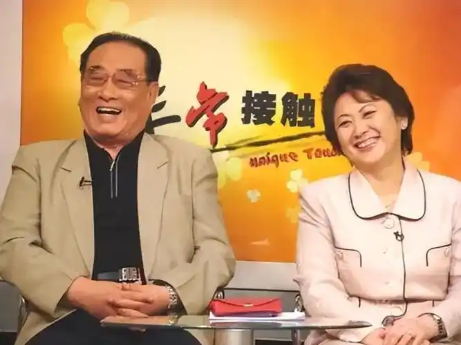 回顾一代男神庞学勤一句承诺照顾精神病妻子一生不离不弃