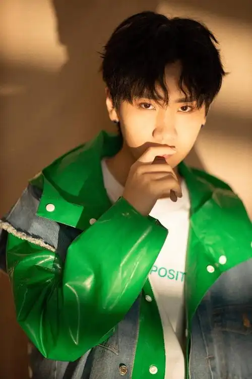 你脸红什么a从手喵%转采于2020-06-30 16:31:49汪苏泷泷大你脸红什么a