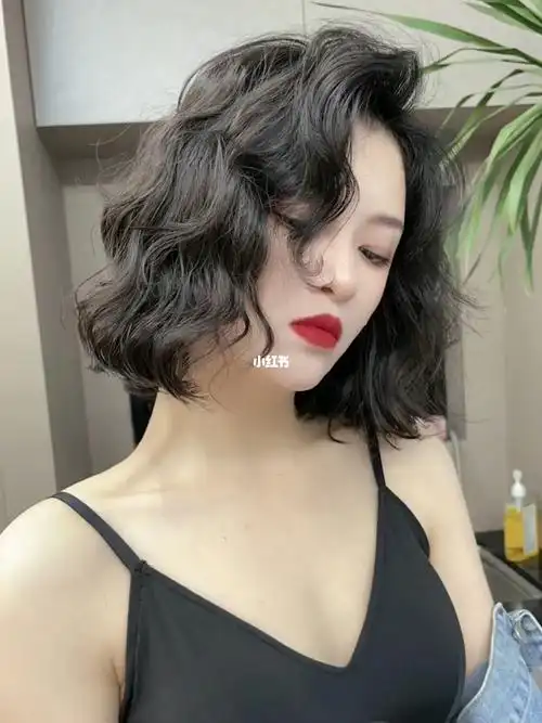 短发烫发